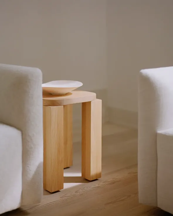 Atlas Stool, Natural Oak fra New Works