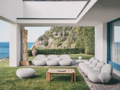 Atmosfera Coffee Table fra GUBI