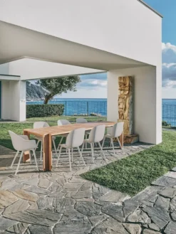 Atmosfera Dining Table fra GUBI