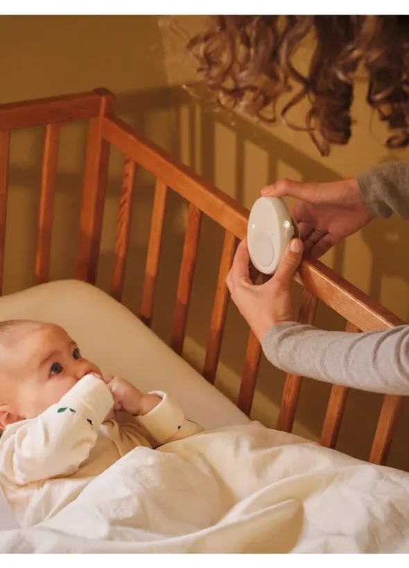 Babyalarm, cream white fra Moonboon