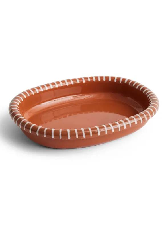 Barro Oval Dish, large fra Hay