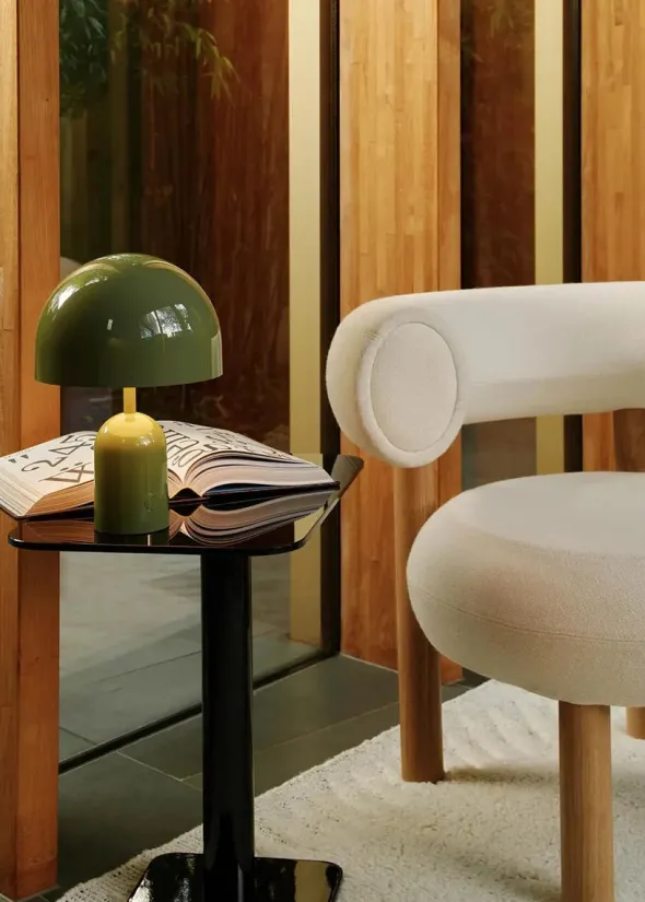 Bell Portable Bordlampe, moss fra Tom Dixon