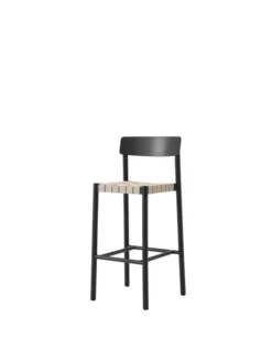 Betty TK15 Bar Chair fra &Tradition