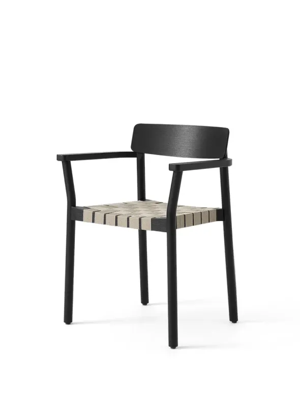 Betty TK9 Spisebordsstol, sortlakeret eg fra &Tradition