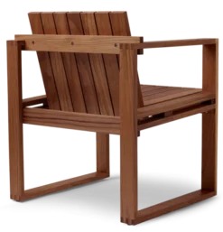 BK11 udendørs loungestol, olieret teak inkl. charcoal hynde fra Carl Hansen & Søn