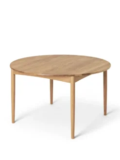 BM0121 Spisebord, olieret eg af Børge Mogensen