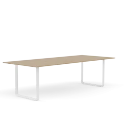 70/70 Bord fra Muuto