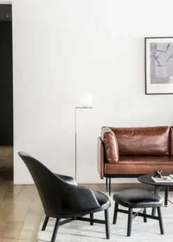 Bund loungestol, eg, Hallingdal 130 fra Stellar Works