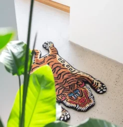 Burma Tiger Rug, Baby fra Bongusta