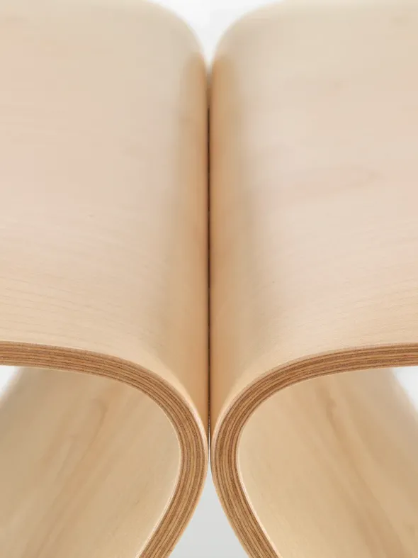 Butterfly Stool, ahorn fra Vitra