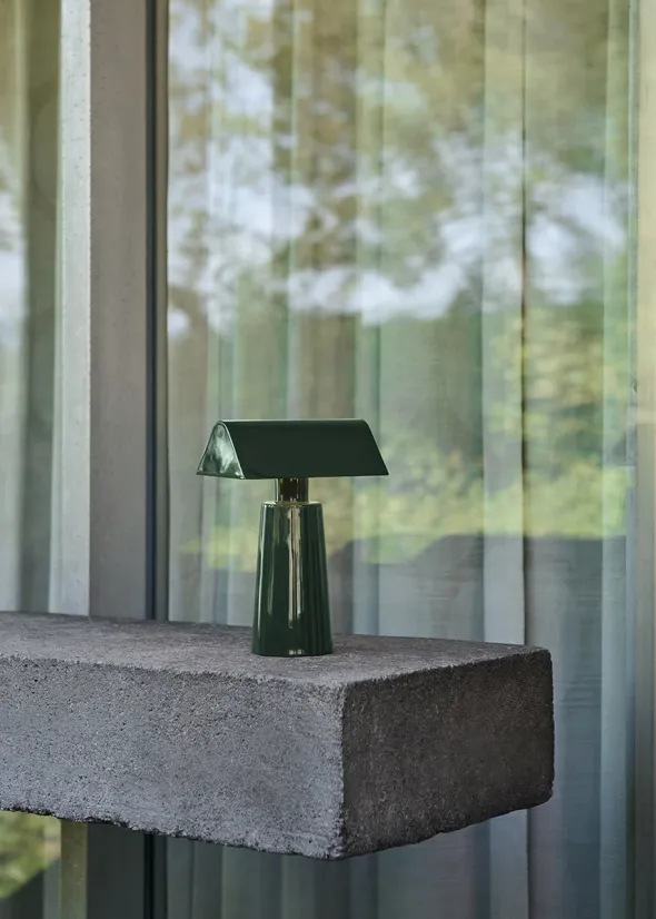 Caret bordlampe fra &Tradition