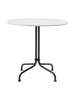 Carmel Bistro Dining Table fra GUBI