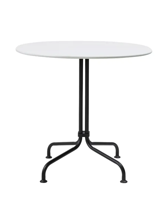 Carmel Bistro Dining Table fra GUBI