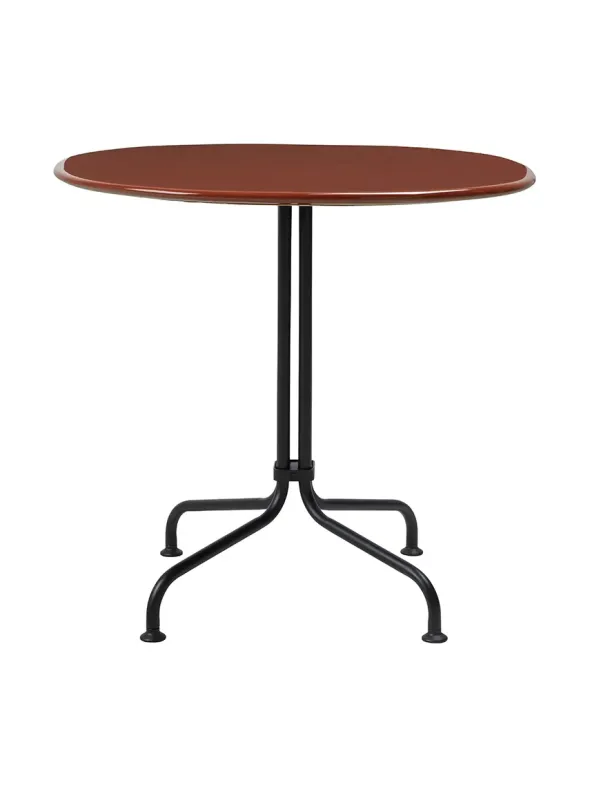 Carmel Bistro Dining Table fra GUBI