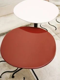 Carmel Bistro Lounge Table fra GUBI