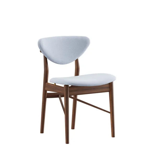 108 Chair, valnød af Finn Juhl
