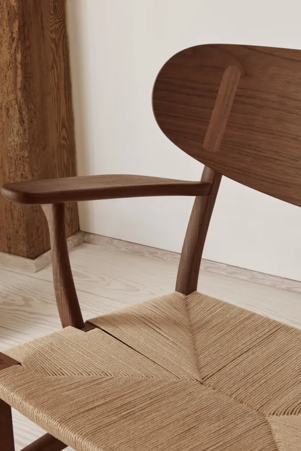 CH22 Loungestol af Hans J. Wegner