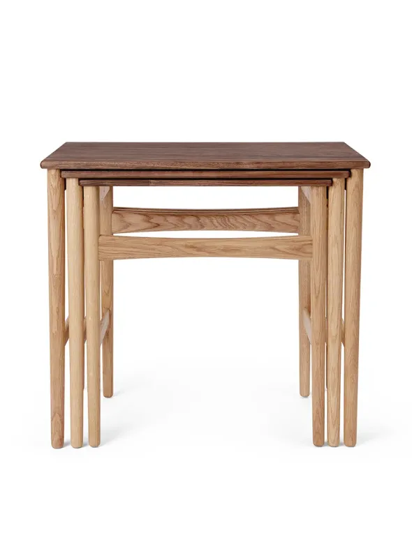 CH004 Nesting Tables fra Carl Hansen & Søn