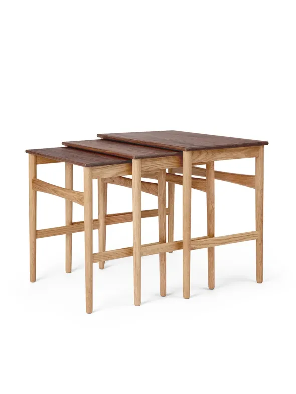 CH004 Nesting Tables fra Carl Hansen & Søn