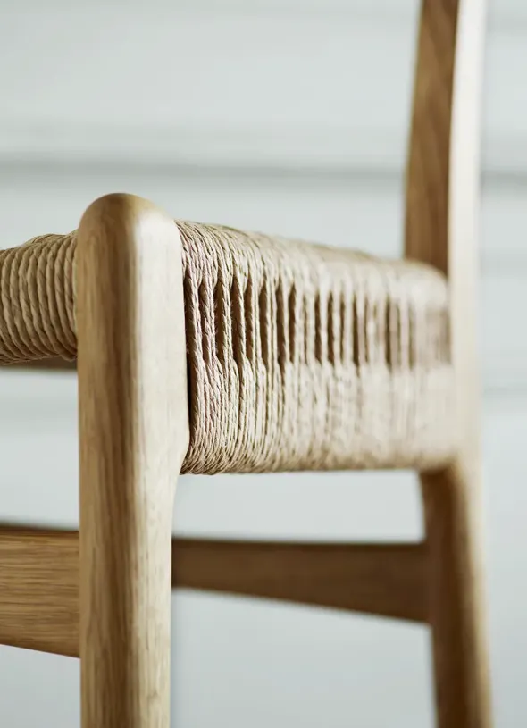 CH23 Spisestol, eg/valnød olie af Hans J. Wegner