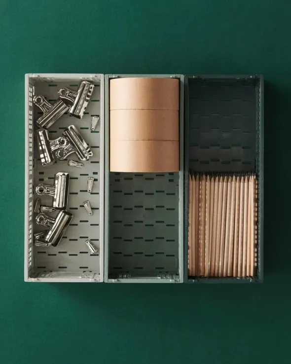 Colour Crate Mini Oblong, Sage green fra Hay