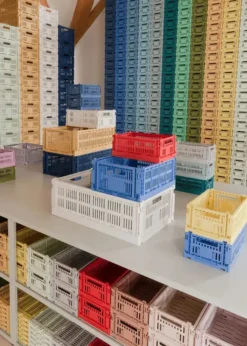 Colour crate S, electric blue fra Hay