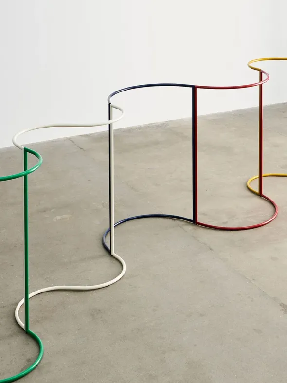 Colour Rack S-Shape fra Hay