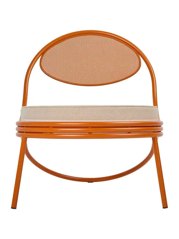 Copacabana Lounge Chair, international orange fra GUBI