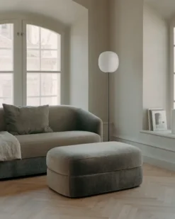 Covent Pouf, medium fra New Works