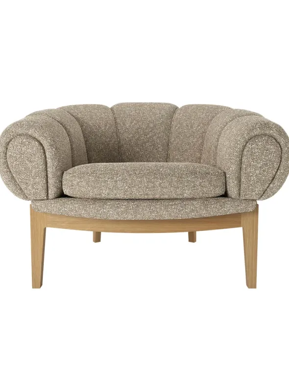 Croissant Lounge Chair, fabric fra GUBI