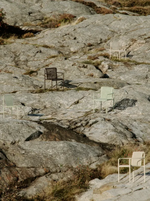 Dapple havestol m. armlæn fra Ferm Living