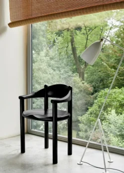 Daumiller Armchair, black fra GUBI
