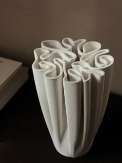 Dedali Vase fra Ferm Living
