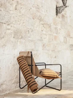 Desert Lounge Chair, sort fra Ferm Living