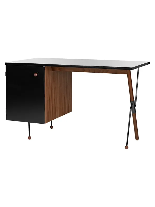 62 Desk fra GUBI
