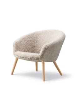Ditzel Lounge Chair, lammeskind fra Fredericia Furniture