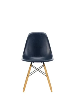 Eames Fiberglass Chair DSW, lys ahorn fra Vitra