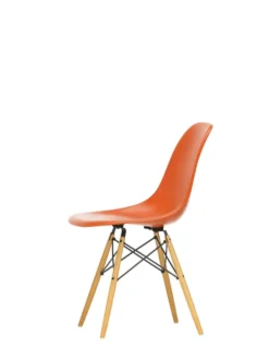 Eames Fiberglass Chair DSW, lys ahorn fra Vitra