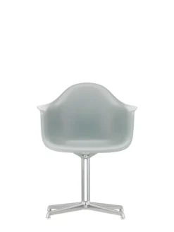 Eames Plastic Armchair DAL fra Vitra