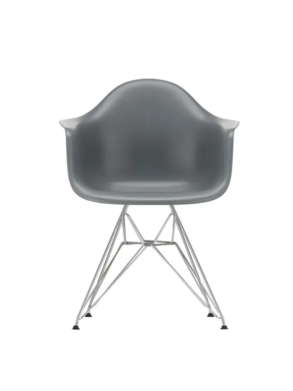 Eames Plastic Armchair DAR, forkromet fra Vitra