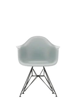 Eames Plastic Armchair DAR, sort pulverlakering fra Vitra