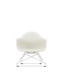 Eames Plastic Armchair LAR, hvidlakeret fra Vitra