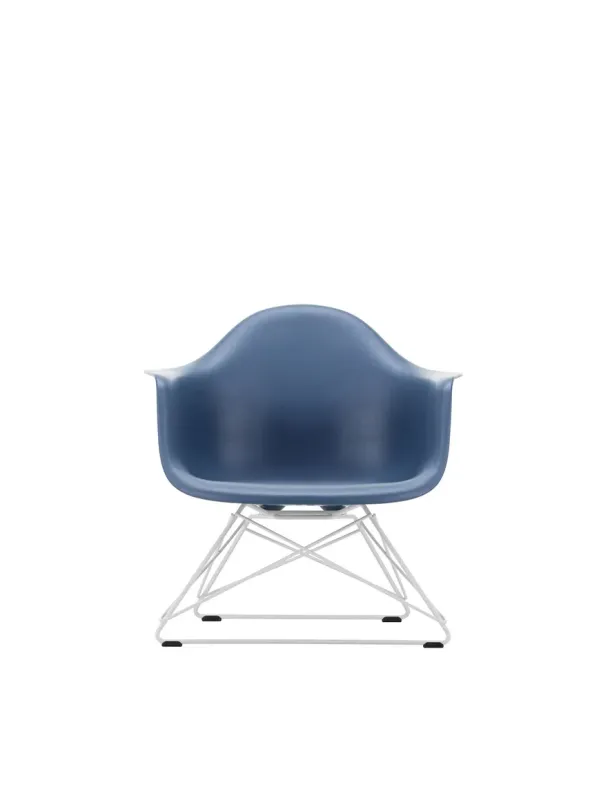 Eames Plastic Armchair LAR, hvidlakeret fra Vitra