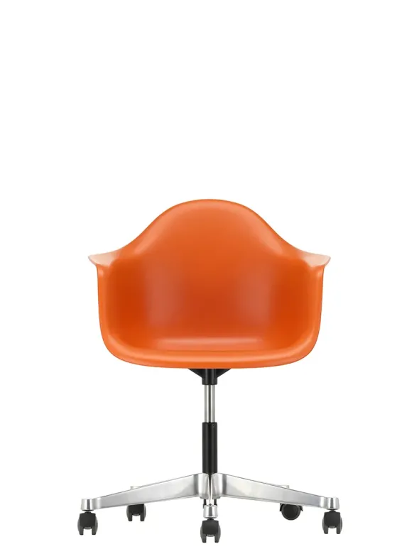 Eames Plastic Armchair PACC fra Vitra