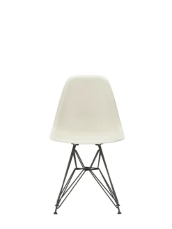 Eames Plastic Side Chair DSR, sort pulverlakeret fra Vitra