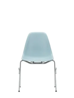 Eames Plastic Side Chair DSS-N, stabelbar fra Vitra
