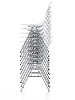 Eames Plastic Side Chair DSS-N, stabelbar fra Vitra