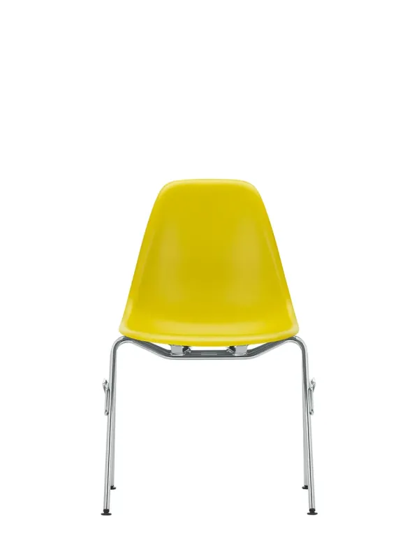 Eames Plastic Side Chair DSS-N, stabelbar fra Vitra