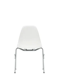 Eames Plastic Side Chair DSS-N, stabelbar fra Vitra