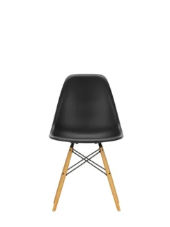 Eames Plastic Side Chair DSW, ahorntræ fra Vitra
